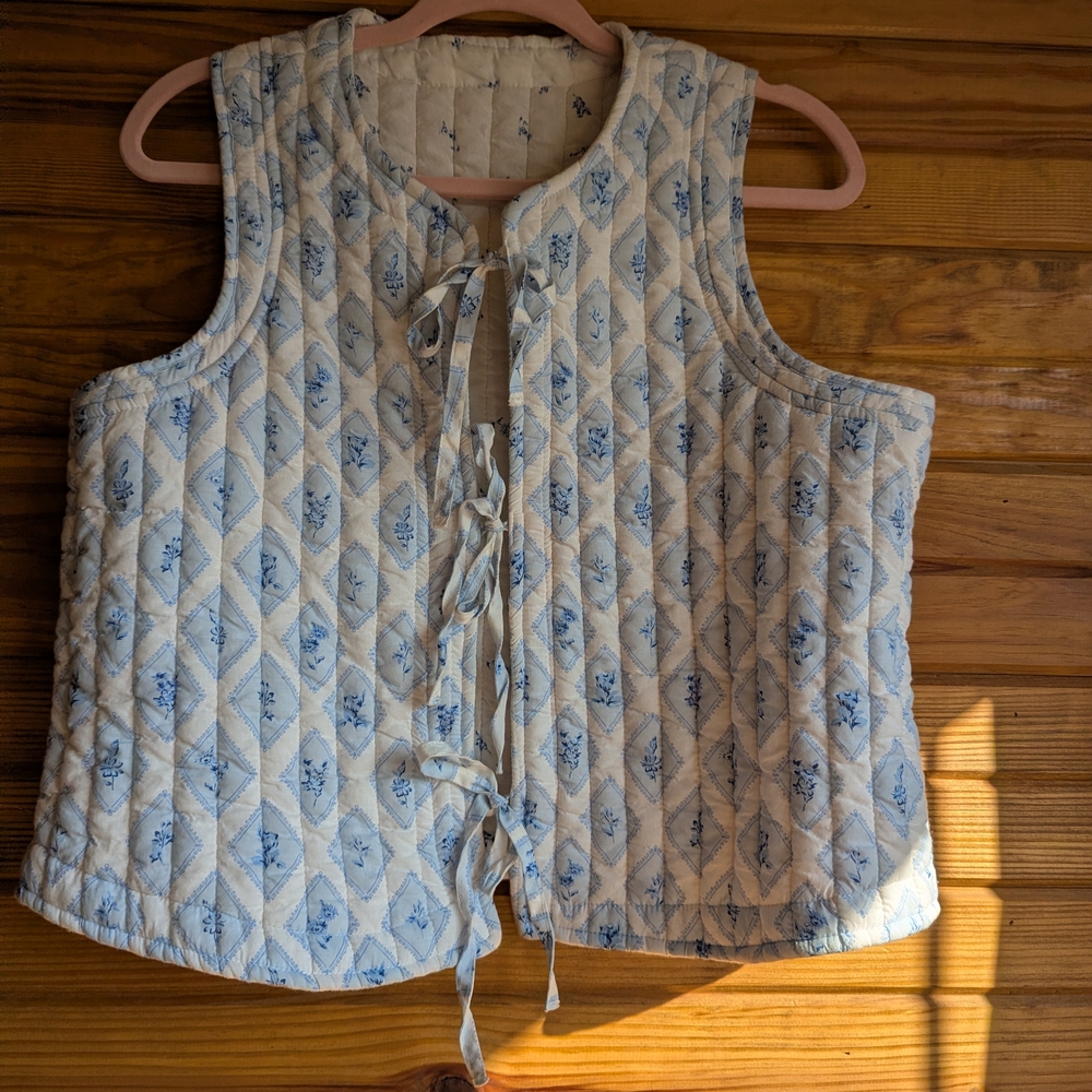 Vintage Blue and Cream Quilted Vest